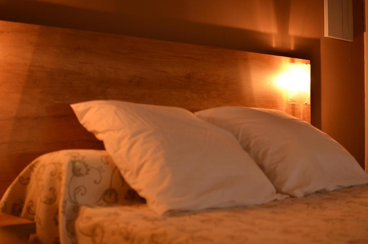 Mistral Appartements Port-Saint-Louis-du-Rhone Ngoại thất bức ảnh