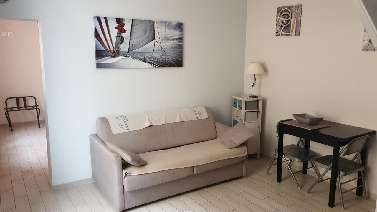Mistral Appartements Port-Saint-Louis-du-Rhone Ngoại thất bức ảnh