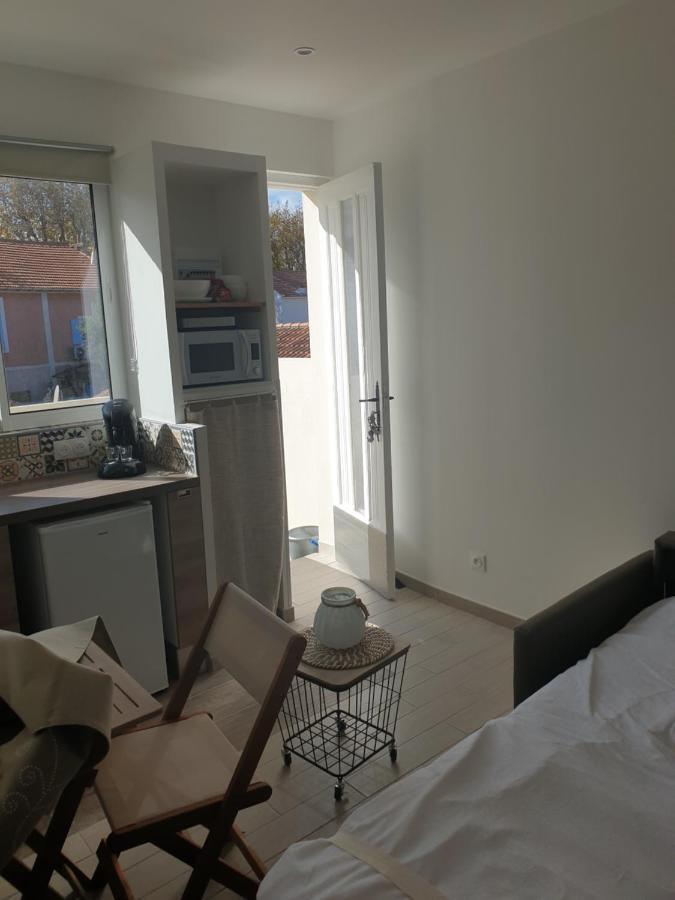 Mistral Appartements Port-Saint-Louis-du-Rhone Ngoại thất bức ảnh